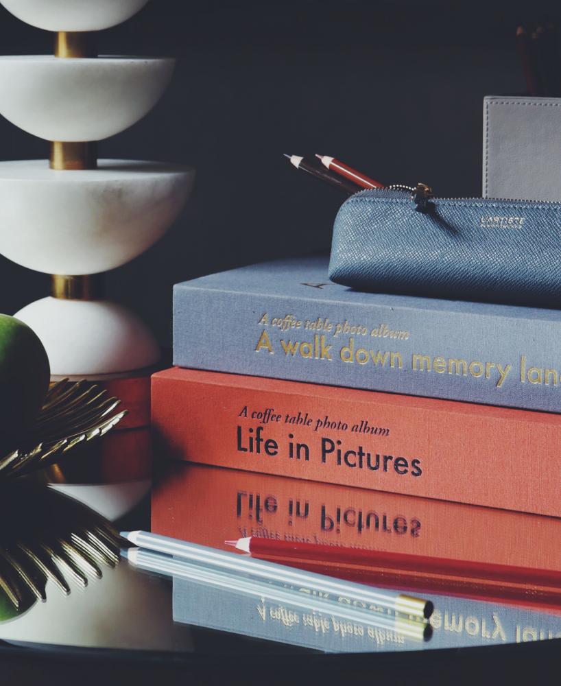 Life In Pictures Orange - A Coffee Table Photo Album (60 Sorte sider / 30 blade)